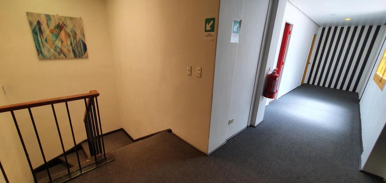 סנטיאגו Hotel Voila La Moneda מראה חיצוני תמונה